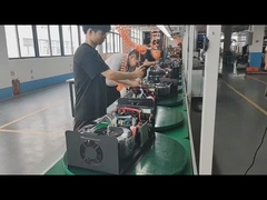 3KVA شاحن موجة الصين النقي 3000W لل DC24V 36V AC110V 220V 240V نوع الإخراج